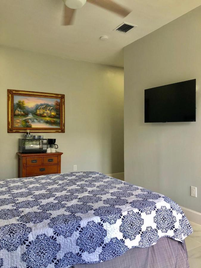 Sunny And Charming Suite Next To Mia Miami Buitenkant foto