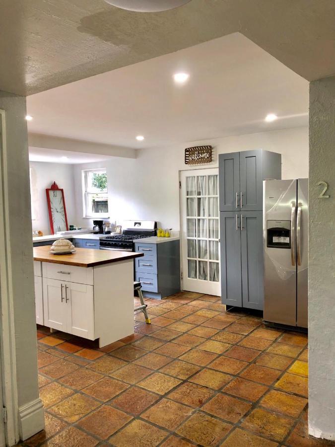 Sunny And Charming Suite Next To Mia Miami Buitenkant foto
